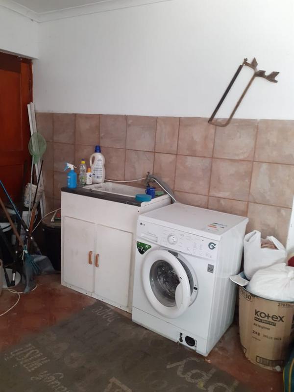 3 Bedroom Property for Sale in Albertinia Western Cape